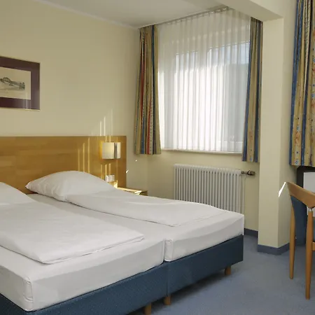 Hotel Pinger 3*